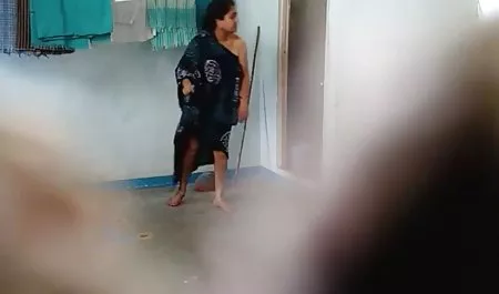 Barry Fucks Seorang Gadis Dengan Potongan Rambut Intim selingkuh indo xxx