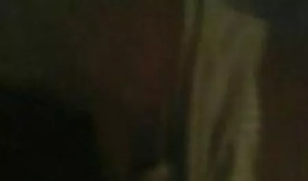 Satu xxx bokep indonesia laki-laki dan dua perempuan