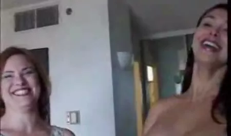 Remaja misterius mengambil mulut porn artis indo dan pantatnya