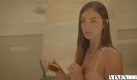 Stripper vulgar Jenna Presley meniduri Danny hentai video indo di kamar mandi