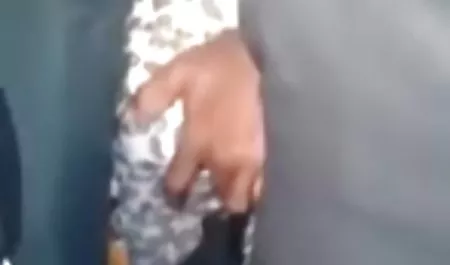 Anak laki-laki itu sex indo sma menggantung seorang gadis kurus di ayunan seks dan meniduri mulutnya
