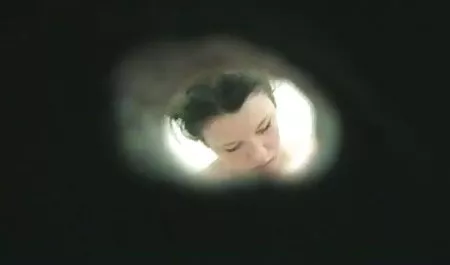 Dani Daniels menggunakan batang sialan untuk membuat lubang indo xxx mesum