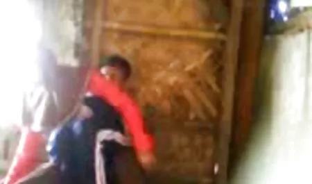 Seks di dalam mobil xxx indo mobi dan di lapangan