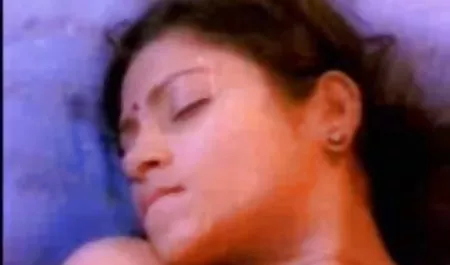 Menyentak bergantian sex indo porn