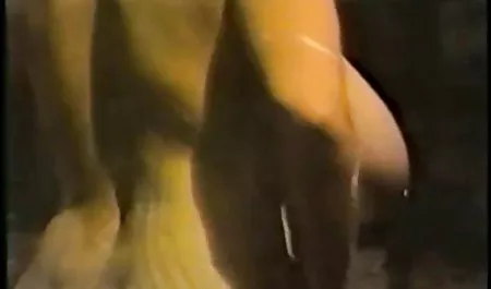 Pengalaman bercinta kelompok pertama indo xxx video