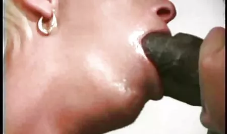 Penyakit ini melumpuhkan pemilik perusahaan, tetapi bokep indo xxx online seorang anggota selalu siap untuk bercinta